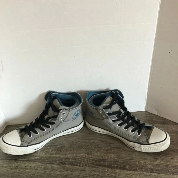 Unisex  Hightop Converse - Picture 3 of 9